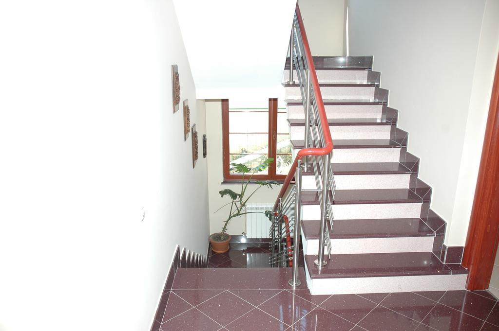 Villa Mia Suites Ohrid Quarto foto
